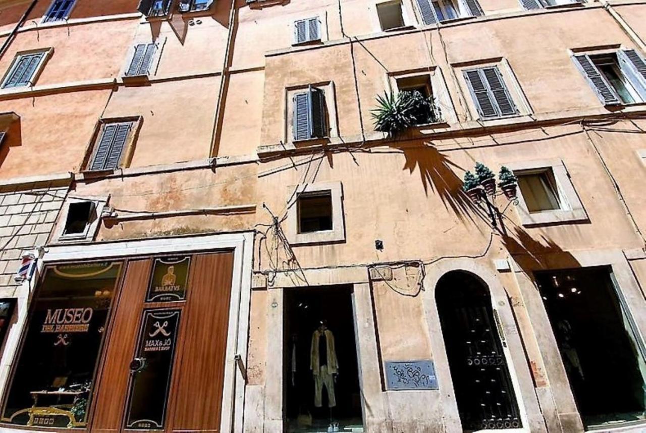 Spanish Step Rooftop Boutique Ferienhaus