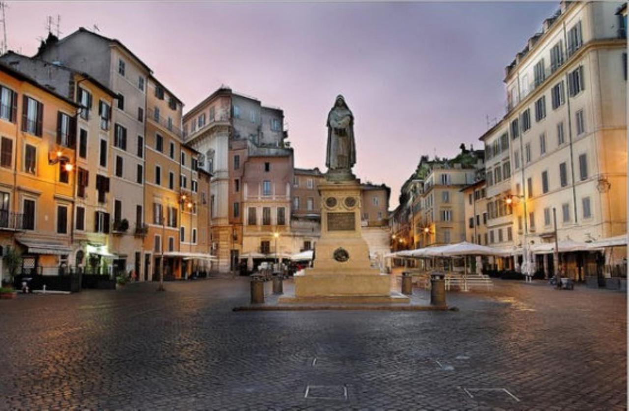 Spanish Step Rooftop Boutique