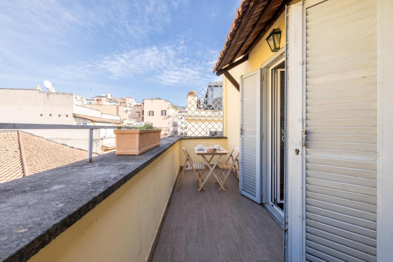 Spanish Step Rooftop Boutique Ferienhaus Rom